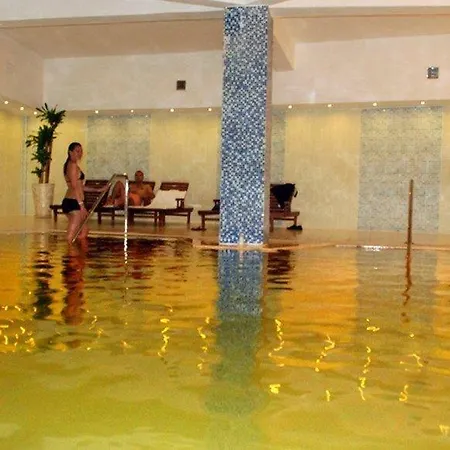 Kerasus Hotel Smirne